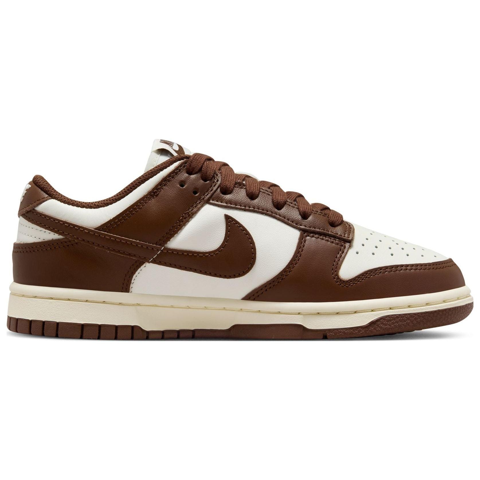 Nike Dunk Low Brown