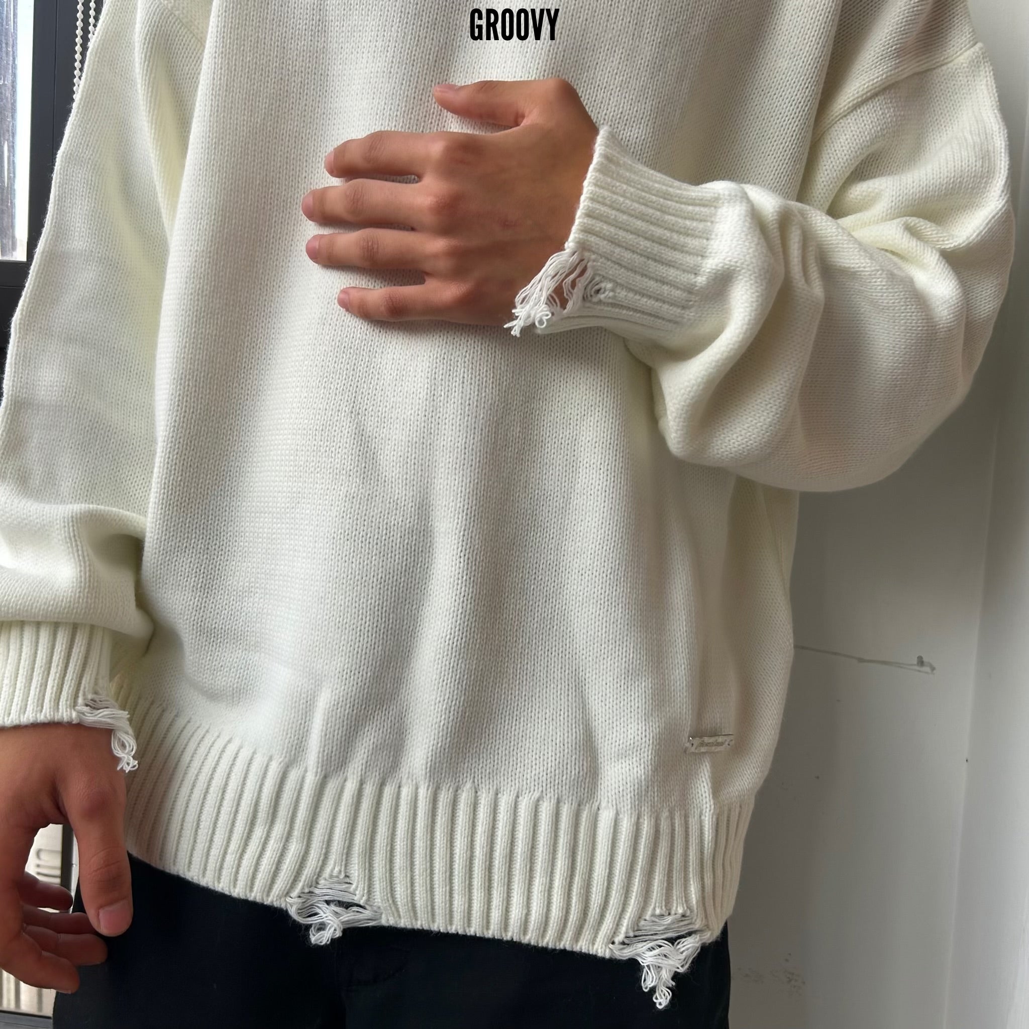 Off-white Ripped Detailed Knitwear