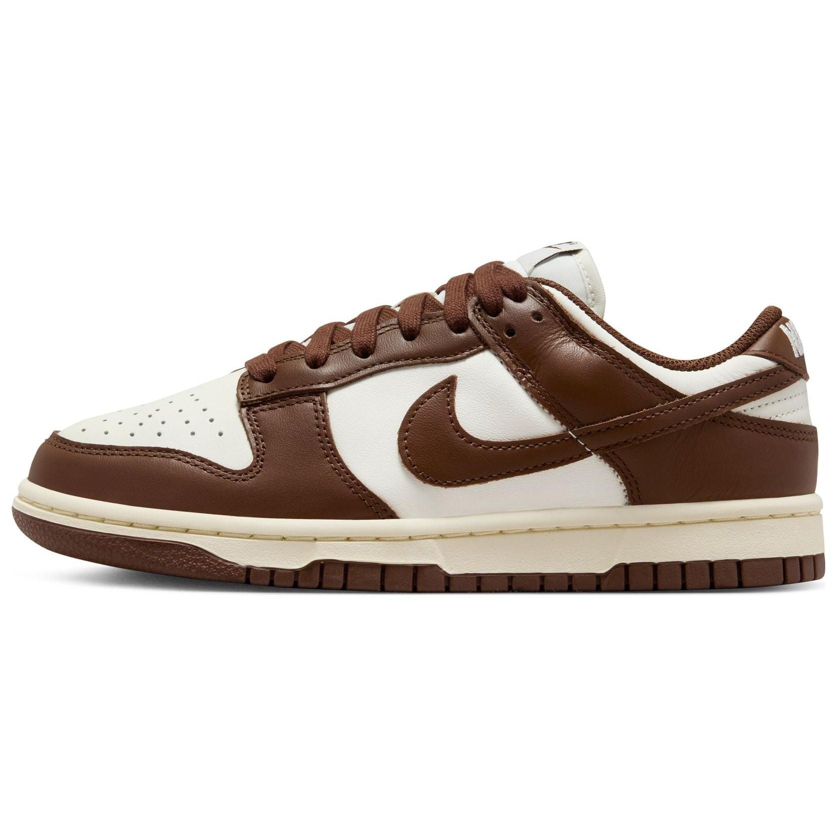 Nike Dunk Low Brown